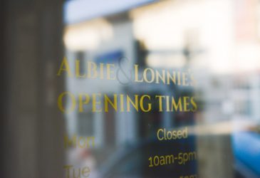 Albie & Lonnies